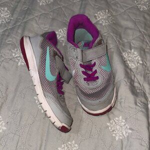 Nike Kids' Gray and Teal Sneakers